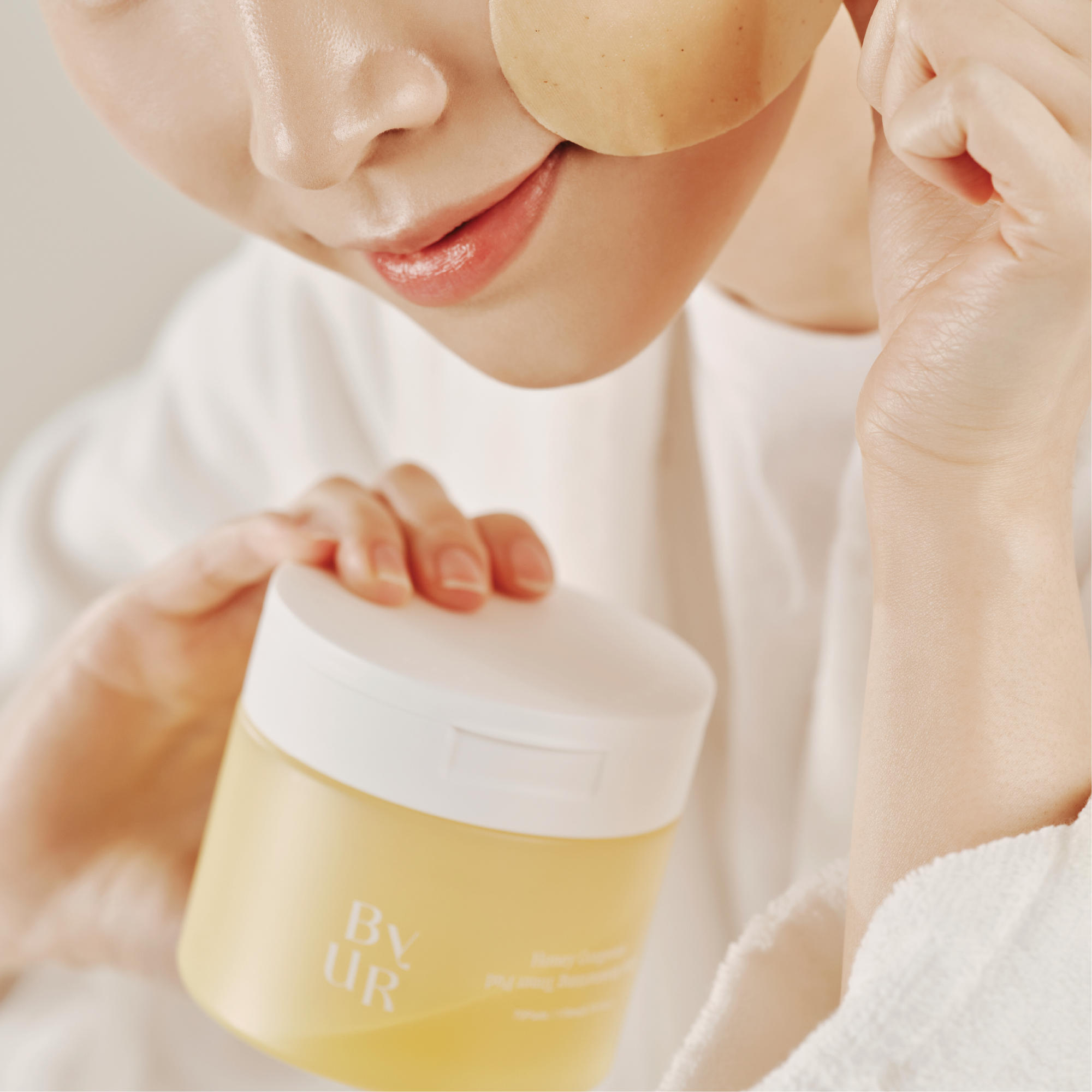 ByUR Honey Gorgeous Keep Moisturizing Toner Pad (70 Count)